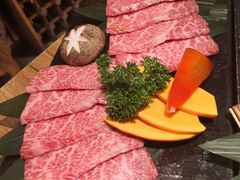 -炼火烤肉店