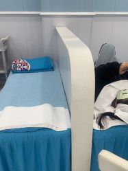 -蕾特恩专业祛痘·皮肤管理