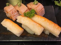 姜葱厚切三文鱼寿司-爆丼日式大排档(季华园店)
