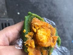 蛋黄肉松青团-许阿姨糕团店(南京总店)