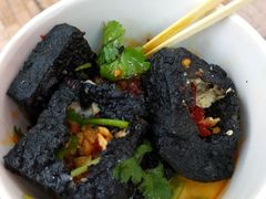 -黑色经典臭豆腐·湖南特产(步行街店)