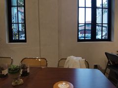 -Fridi Patisserie Cafe