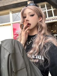 -+奈造型设计