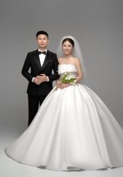 -乐派诗婚纱摄影