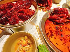 -巴厘龙虾·榜首油焖大虾(音乐学院·沿江酒馆店)