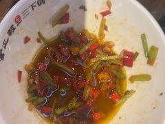 -富正毅三下锅·湘西韵味(天门山索道店)