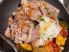 薄切安格斯牛肉拌蛋饭-Petit Oyster叫嚎(平安金融中心店)