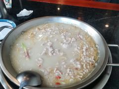 -老来福·非遗酸汤兔(凯旋路店)
