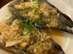 -覃记海鲜美食餐厅