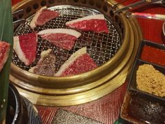 -喜牛烧肉酒场·黑金店(威高广场店)