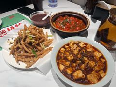 -鑫小城故事·藕汤·家常菜(台北一路总店)