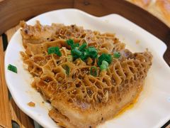 -万龙洲海鲜(大兴绿地缤纷城店)