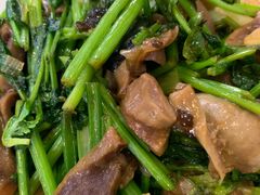 -八两八金·莱芜特色炒鸡(市南漳浦路店)