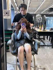 -藤野造型烫发染发