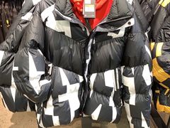 -NIKE上海青浦优选体验店