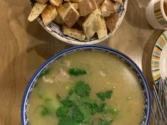 -巴依兄弟西域美食(机场店)