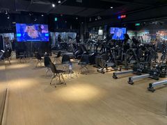-VLines耀能运动24小时·月付制健身(京广桥店)
