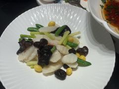 -滩外滩·本帮江浙菜(新天地店)