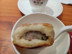 葱香生煎包-粤仔湾砂锅粥(广益哥伦布店)