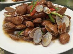 -四川小胡子海鲜(丁村万人海鲜广场店)