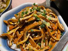 -诗爷牛尾汤(大坪英利店)
