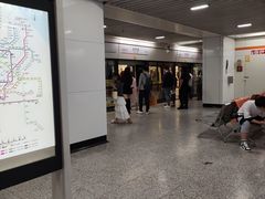 -常熟路(地铁站)