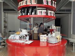 -UNI UNI(环亚凯瑟琳店)