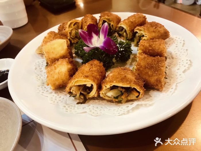 三清洞摩西韩式年糕火锅(威高广场店)图片