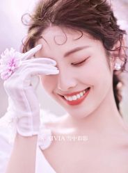 -雪中彩影婚纱摄影·微光艺术中心