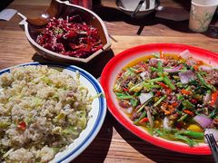 -泥糊破店小酒馆·团建聚餐(南京西路店)