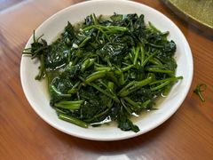 -芦茨金富饭庄·25年老字号·专做稻草鸡