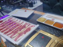 -牛鲜盛齐齐哈尔烤肉(曹路店)