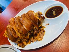 -聚首堂·特色小吃·肘子(什刹海德胜门店)