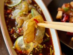 -曼听小寨海鲜烧烤·大连辣炒大王(盖州街店)