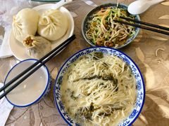 -雪琴面馆富安特色鱼汤面(城中花园店)
