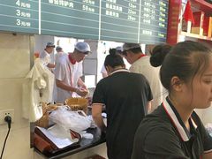 -闫家驴肉老店(华电一校店)