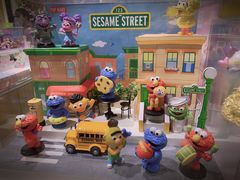 -泡泡玛特POPMART(上海环球港店)