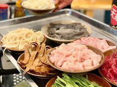 -黄潇洒老火锅(九眼桥宏济巷店)