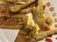 -芝小官毛肚火锅海鲜自助(淮安清江浦区新亚店)