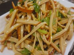凉拌豆腐干-牛珍香时尚养生餐厅草原刀叉牛肉(大学城店)