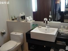4-上海浦东假日酒店