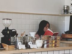 -Cafe Villa