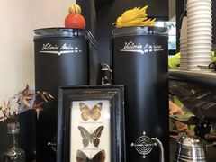 -black rainbow coffee