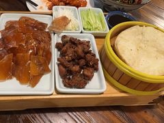 -萬家灯火·私房湘菜·22年老手艺(南岭大道店)