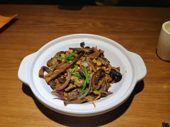 -吕氏疙瘩汤·新鲁菜(新贵和店)