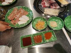 -欧巴炭烤肉오빠숯불구이(南京东路店)