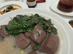 -龙悦湾酒家·八阵鱼生·渔人码头店