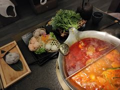 -湊湊火锅·茶憩(打浦桥日月光店)