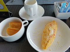 -蔚蓝阁餐厅·Brunch·牛排·威士忌·红酒