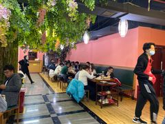 大堂-渔香岛美蛙鱼头火锅(威清路店)